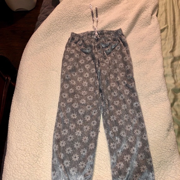 Soft and cozy pajama set - Picture 4 of 8